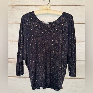Women's Navy And Gold Star Top Size M
by Cha Cha Vente
Business Casual Church